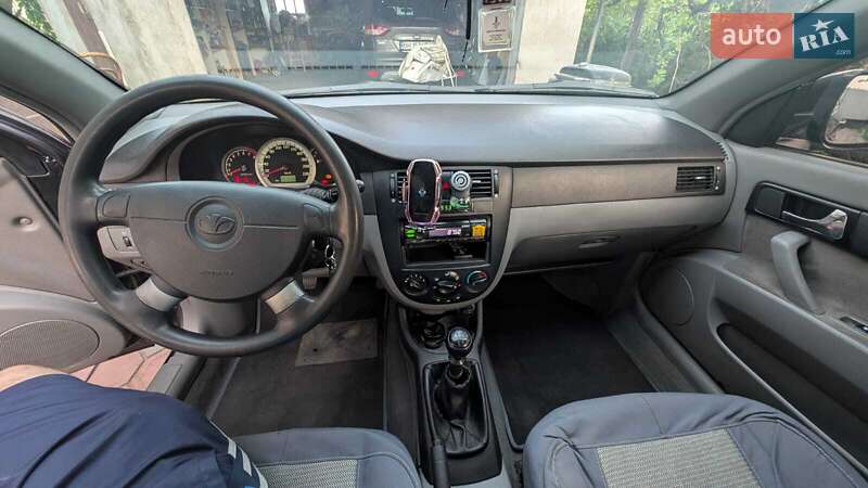 Седан Daewoo Gentra 2013 в Одессе