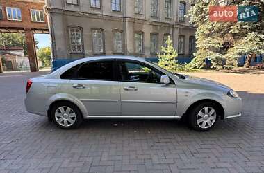 Седан Daewoo Gentra 2013 в 