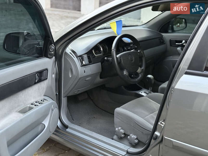 Седан Daewoo Gentra 2014 в Києві