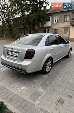 Седан Daewoo Gentra 2014 в  фото 5 Седан Daewoo Gentra 2014 в