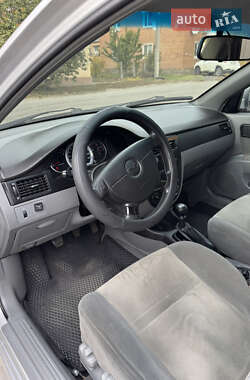 Седан Daewoo Gentra 2014 в  фото 9 Седан Daewoo Gentra 2014 в