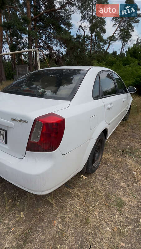 Daewoo Gentra 2013