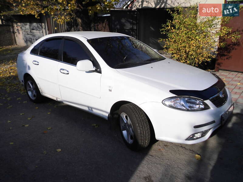 Седан Daewoo Gentra 2013 в Запоріжжі