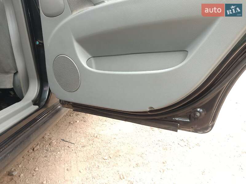 Седан Daewoo Gentra 2013 в Кривому Розі фото 12 Седан Daewoo Gentra 2013 в Кривому Розі