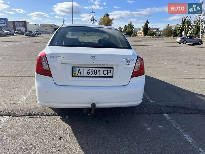 Седан Daewoo Gentra 2013 в Києві фото 6 Седан Daewoo Gentra 2013 в Києві