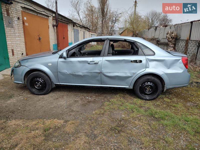 Седан Daewoo Gentra 2015 в Сумах