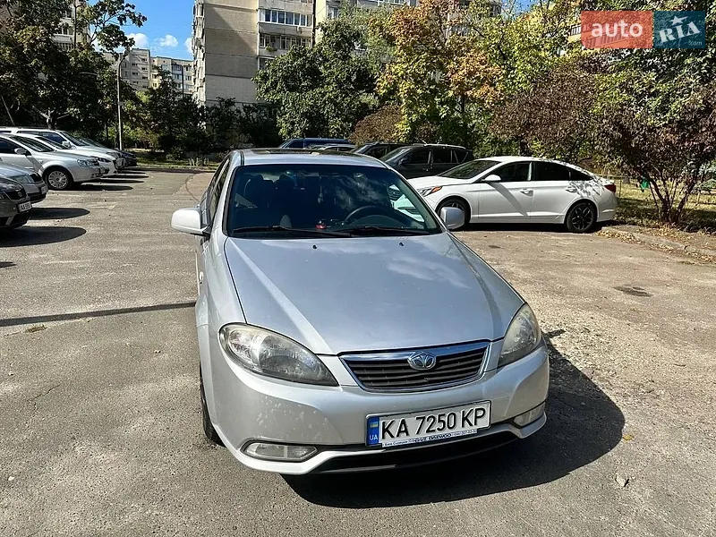 Daewoo Gentra 2014