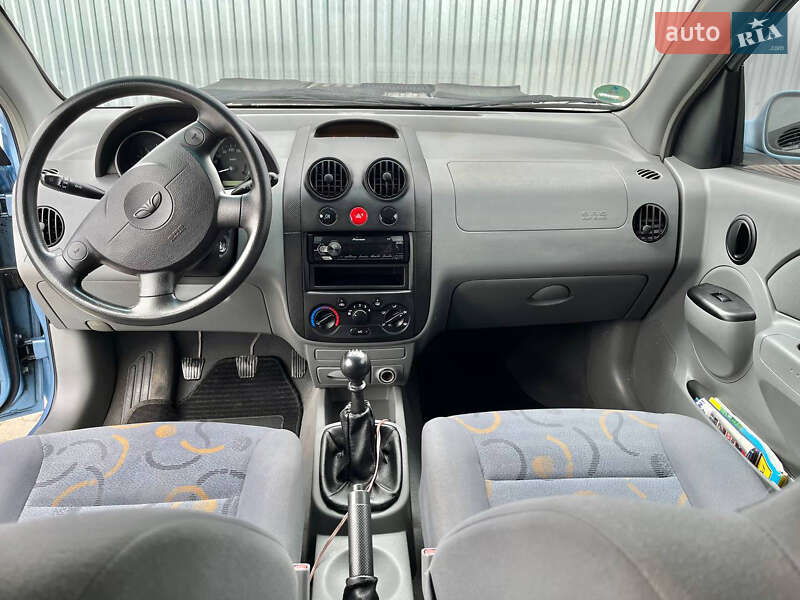Хэтчбек Daewoo Kalos 2002 в Косове фото 11 Хэтчбек Daewoo Kalos 2002 в Косове