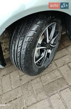 Хетчбек Daewoo Lacetti 2005 в 
