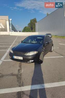 Хетчбек Daewoo Lacetti 2004 в Полтаві