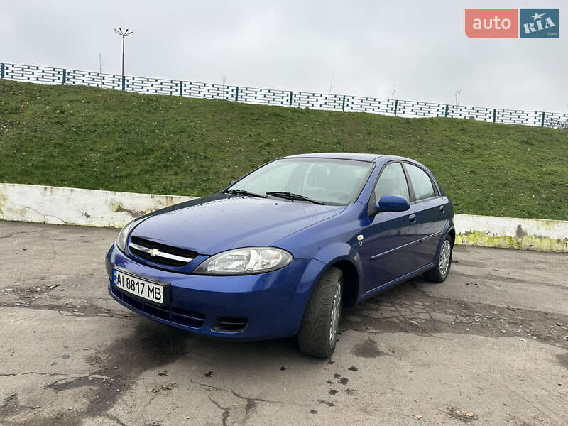 Хетчбек Daewoo Lacetti 2004 в Первомайську