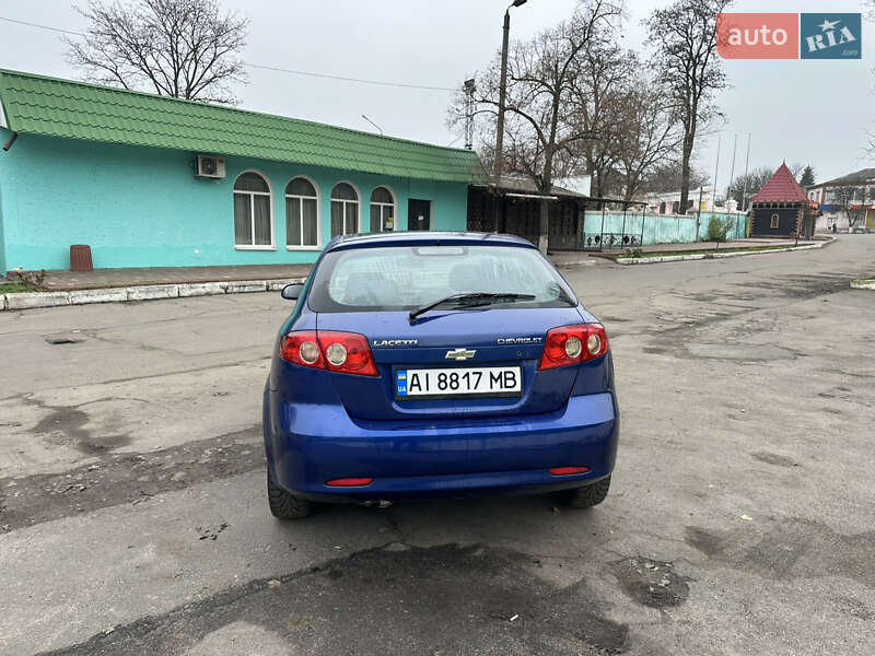 Хетчбек Daewoo Lacetti 2004 в Первомайську