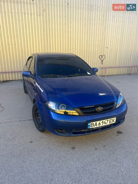 Хэтчбек Daewoo Lacetti 2004 в Кропивницком