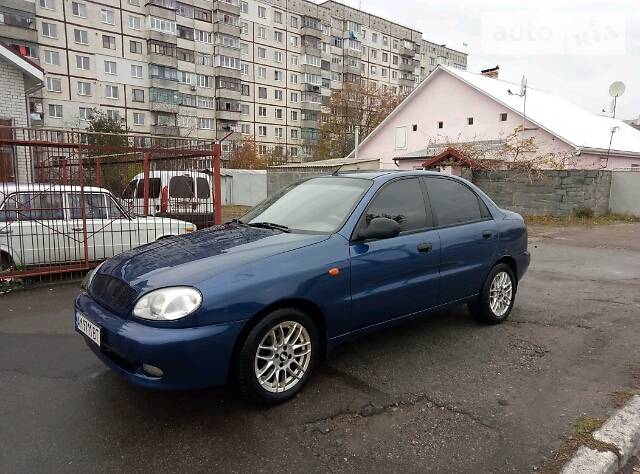 Седан Daewoo Lanos 2009 в Житомире