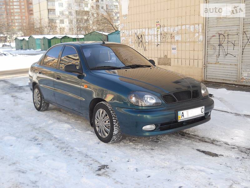 Седан Daewoo Lanos 2003 в Киеве