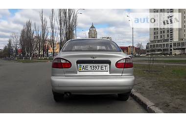 Седан Daewoo Lanos 2006 в Киеве