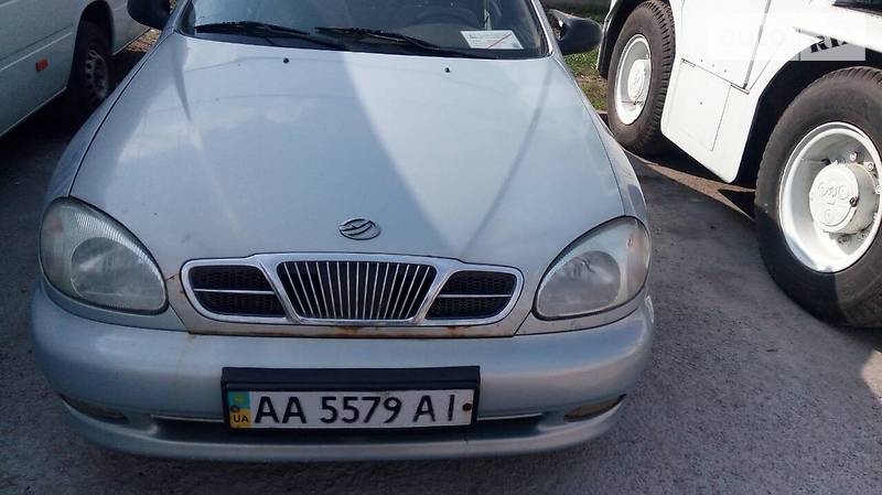 Седан Daewoo Lanos 2004 в Киеве