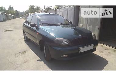 Седан Daewoo Lanos 2003 в Киеве