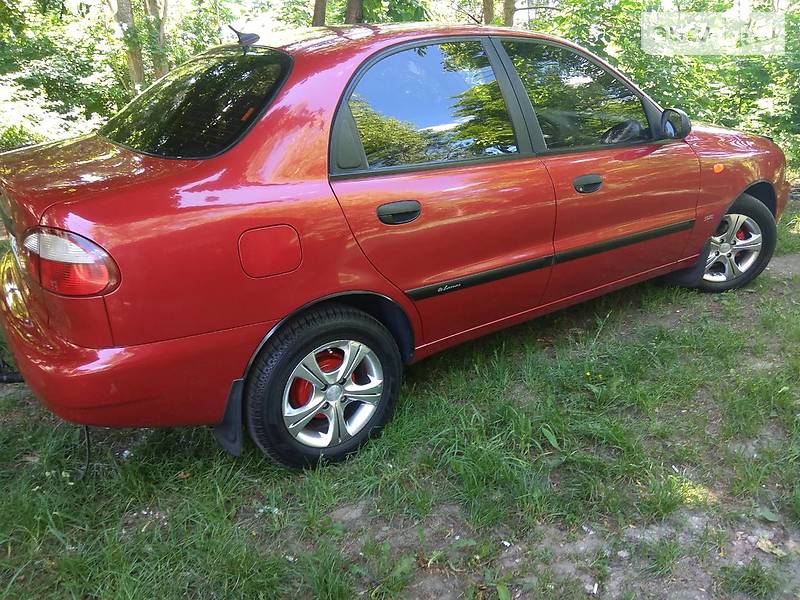 Daewoo Lanos 2008 року