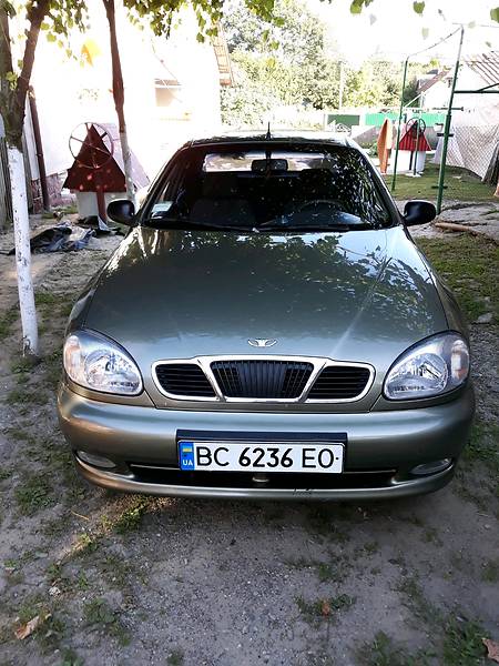 Седан Daewoo Lanos 2003 в Львове