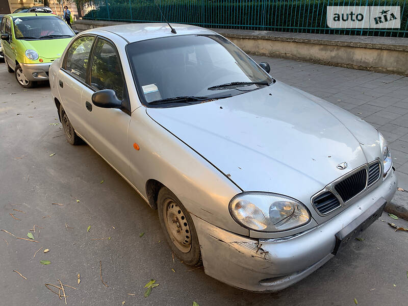 Седан Daewoo Lanos 2003 в Львове