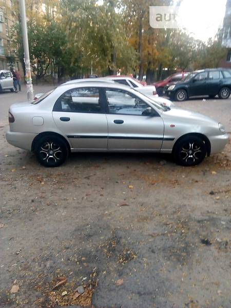 Седан Daewoo Lanos 2006 в Киеве