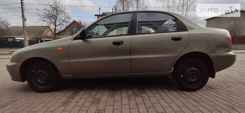 Седан Daewoo Lanos 2004 в Києві
