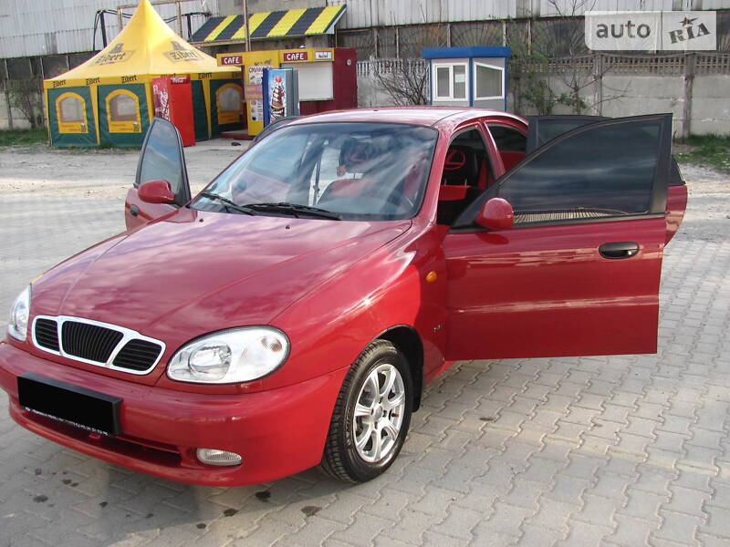 Седан Daewoo Lanos 2006 в Чернівцях