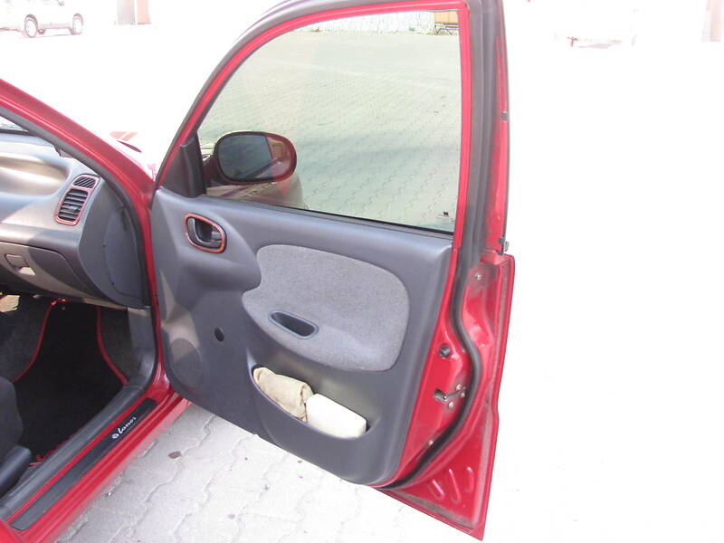 Седан Daewoo Lanos 2006 в Чернівцях