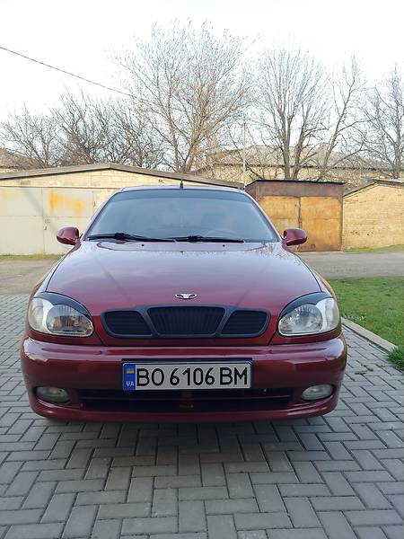 Седан Daewoo Lanos 2005 в Більмаку