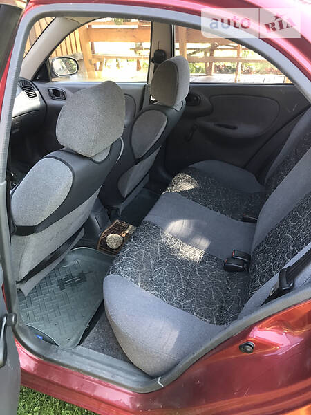 Седан Daewoo Lanos 2006 в Стрию