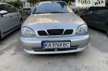 Седан Daewoo Lanos 2004 в Киеве