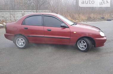 Седан Daewoo Lanos 2004 в Киеве