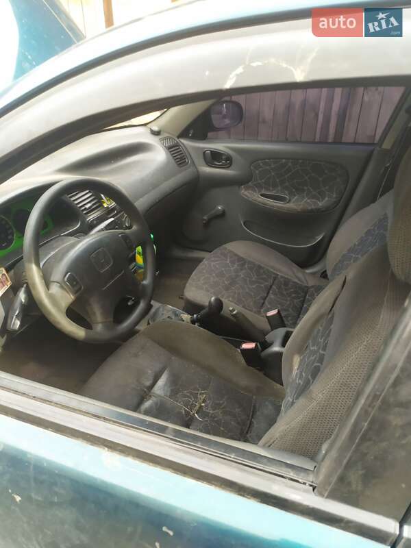 Седан Daewoo Lanos 2002 в Киеве