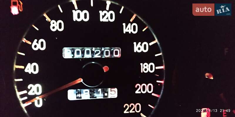 Седан Daewoo Lanos 2002 в Киеве