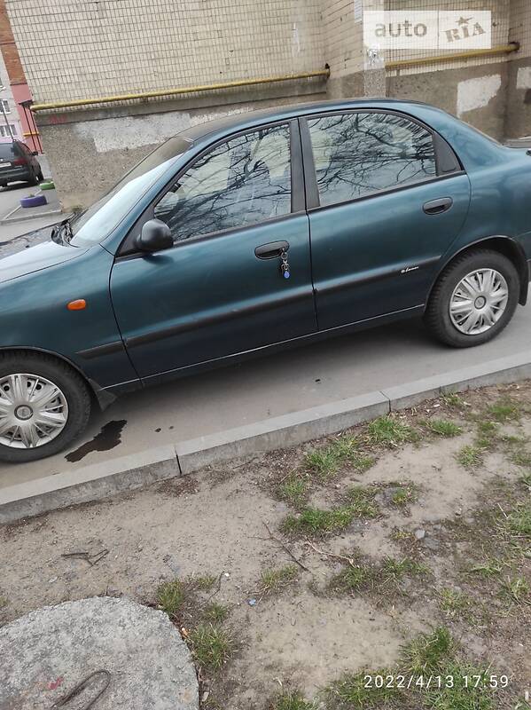 Седан Daewoo Lanos 2001 в Виннице