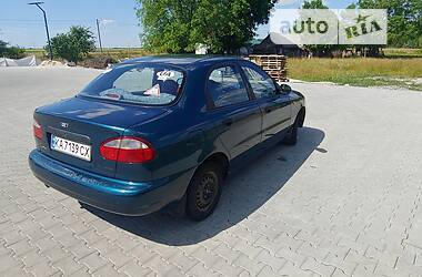 Седан Daewoo Lanos 1997 в Києві