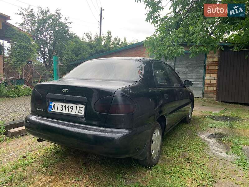 Седан Daewoo Lanos 2006 в Иванкове