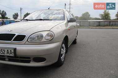 Седан Daewoo Lanos 2004 в Днепре