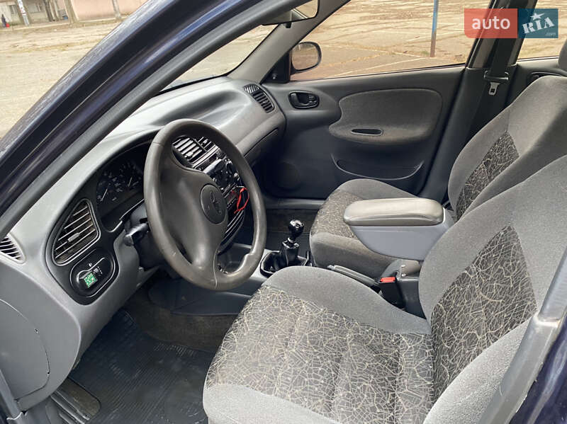 Седан Daewoo Lanos 2005 в Одессе