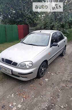 Седан Daewoo Lanos 2004 в Дніпрі