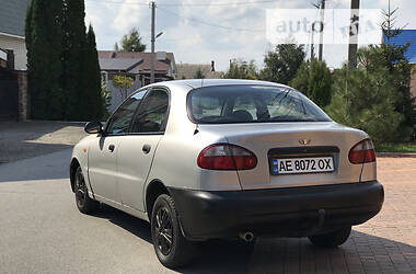 Седан Daewoo Lanos 1998 в Днепре