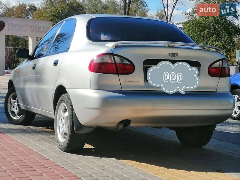 Седан Daewoo Lanos 2007 в Покровске