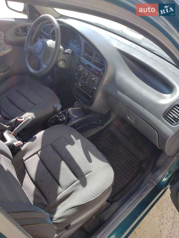 Хэтчбек Daewoo Lanos 1998 в Одессе