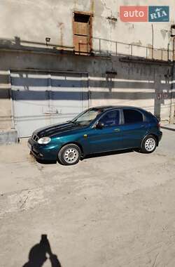 Хэтчбек Daewoo Lanos 1998 в Одессе