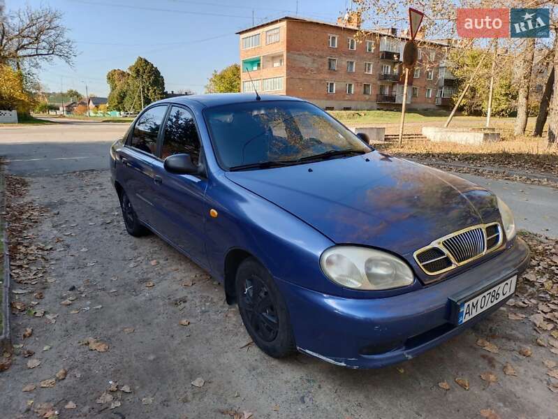 Седан Daewoo Lanos 2004 в Чернигове