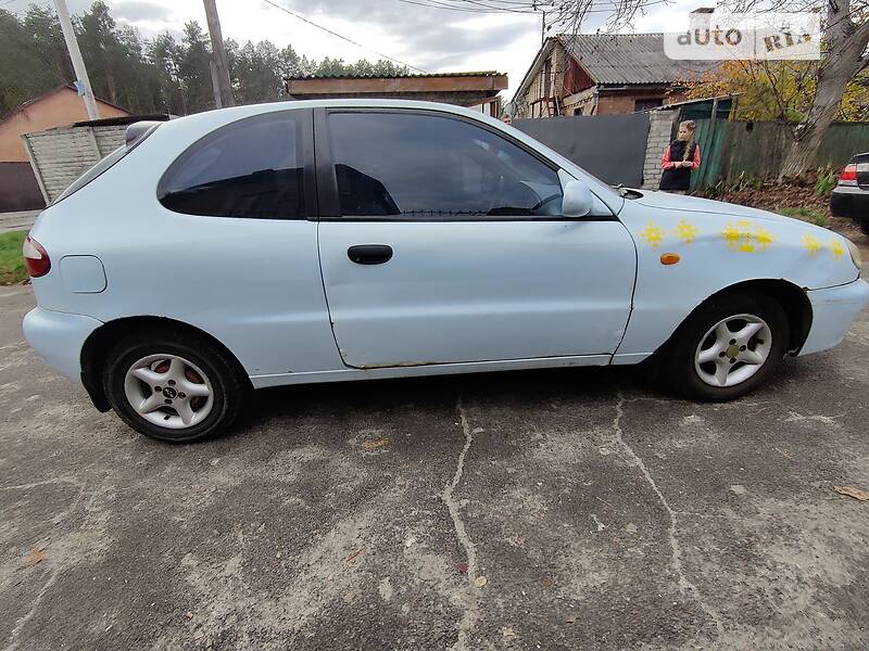 Хэтчбек Daewoo Lanos 1998 в Киеве