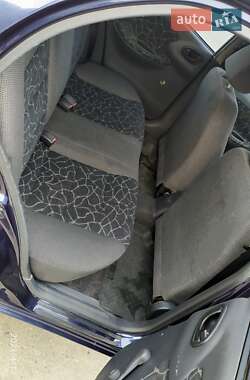 Седан Daewoo Lanos 2003 в Харкові