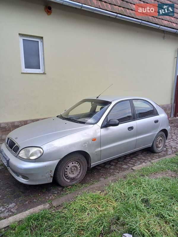 Хэтчбек Daewoo Lanos 2004 в Мукачево