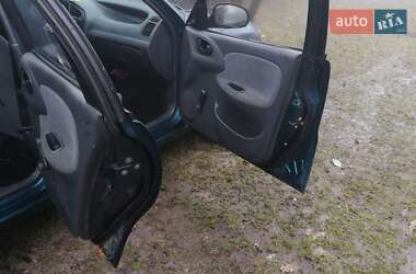 Седан Daewoo Lanos 2005 в Шумську